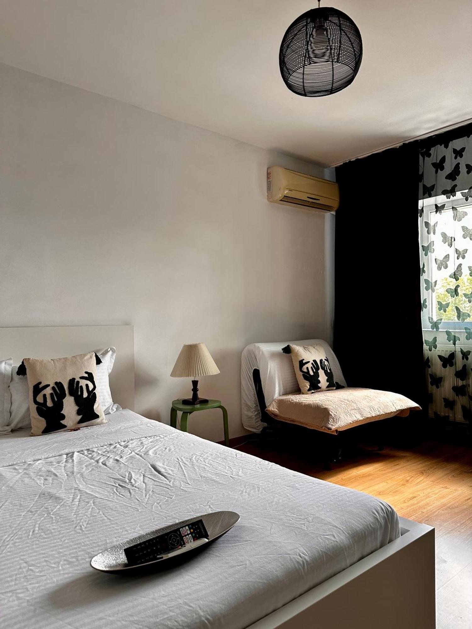 Romantic Charm, Spa, Free Early Check-In Bukarest Exteriör bild