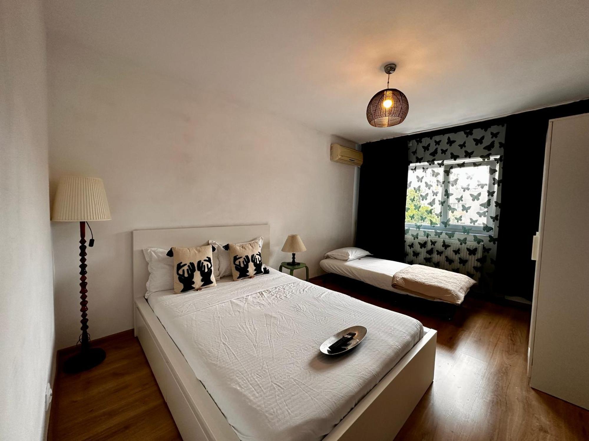 Romantic Charm, Spa, Free Early Check-In Bukarest Exteriör bild